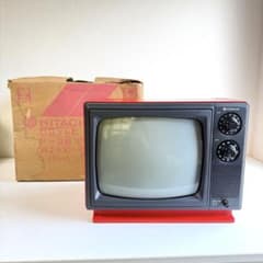 み*ゆ様 昭和レトロ HITACHI P-28 ブラウン管テレビ【NN0115- - メルカリ