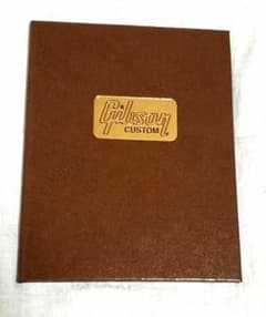 値下げ中！Gibson Custom ギター認定証 ブラウン - メルカリ