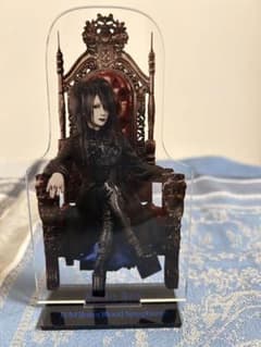 Mana様 アクリルスタンド Moi dix Mois JVM - メルカリ