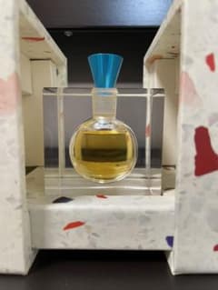 倉俣史朗 香水瓶 イッセイミヤケ 倉俣 - メルカリ