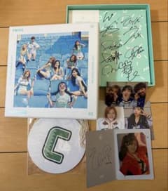 TWICE PAGETWO 直筆サイン入り - メルカリ