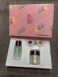 カネボウ化粧品レディ80基礎＆メイクサンプルセット - メルカリ