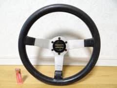 希少 ビンテージ イタリア製 MOMO ジャッキーイクス ステアリング 旧車