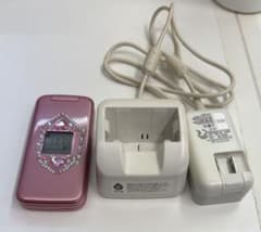 docomo らくらくホン F-02J 本体 純正充電器とACアダプターのセット