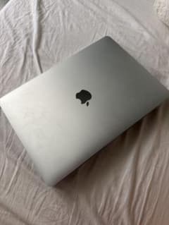 シルバー MacBook AIR 2020 ジャンク品 - メルカリ