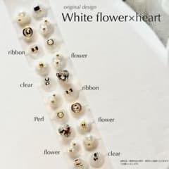 耳ツボジュエリー 大人気 20粒 2点目500円 ホワイト×フラワー - メルカリ