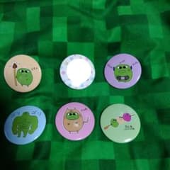 マエスケ 缶バッジ 全種類 - メルカリ