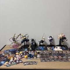鬼滅の刃 グッズまとめ売り フィギュア カード にふぉるめ - メルカリ