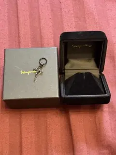 2026年最新】LILITH HYDEの人気アイテム - メルカリ