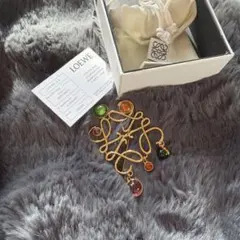 2026年最新】ロエベ ブローチ パールの人気アイテム - メルカリ