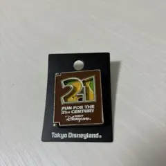 2026年最新】ディズニーランド10周年記念ピンバッチの人気アイテム