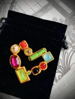 2026年最新】christian lacroix ブローチの人気アイテム - メルカリ