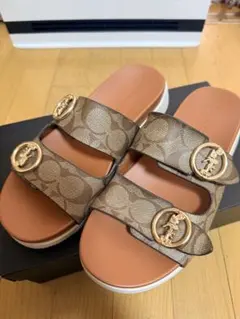 2026年最新】コーチサンダルの人気アイテム - メルカリ