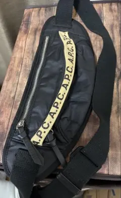 2026年最新】a.p.c. ボディバッグの人気アイテム - メルカリ