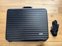 2026年最新】RIMOWA リモワ/アタッシュケースの人気アイテム - メルカリ