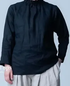 wafu リネン タートルネック フリルネックシャツ 黒 - メルカリ