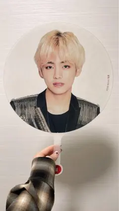 2026年最新】グループ名：BTS うちわの人気アイテム - メルカリ