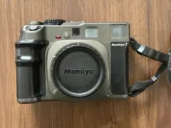 マミヤ Mamiya 7 ボディ 純正キャップ・ストラップ付 - メルカリ