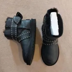 2026年最新】UGG スタッズ ブーツの人気アイテム - メルカリ
