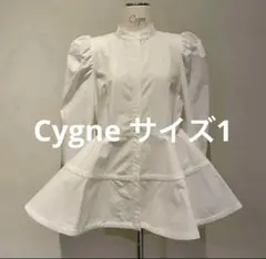 2026年最新】シーニュ cygne ブラウスの人気アイテム - メルカリ