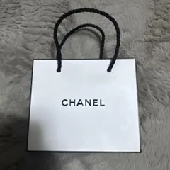 2026年最新】シャネルミニ紙袋の人気アイテム - メルカリ