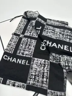 2026年最新】chanel ノベルティ マフラーの人気アイテム - メルカリ