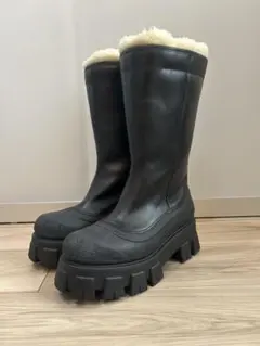 2026年最新】PRADA ロングブーツの人気アイテム - メルカリ