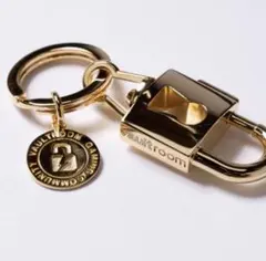 2026年最新】VAULTROOM keyの人気アイテム - メルカリ