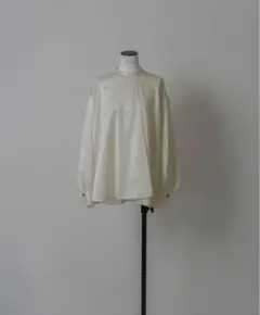 2026年最新】ローヘン ブラウスの人気アイテム - メルカリ