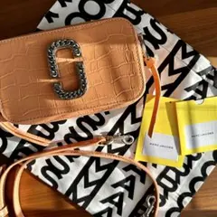 2026年最新】MARC JACOBS カラー：オレンジ系 ショルダーバッグの人気