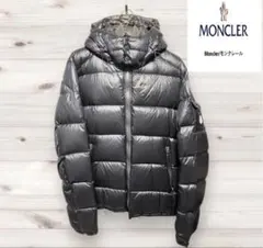 2026年最新】モンクレール zinの人気アイテム - メルカリ