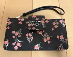 2026年最新】プラダ 花柄 バッグの人気アイテム - メルカリ