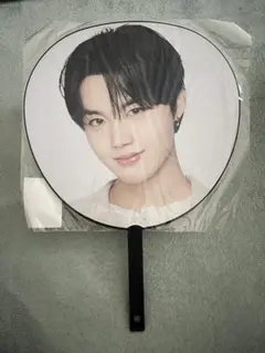 2026年最新】treasure ドヨン ソウルコンうちわの人気アイテム - メルカリ