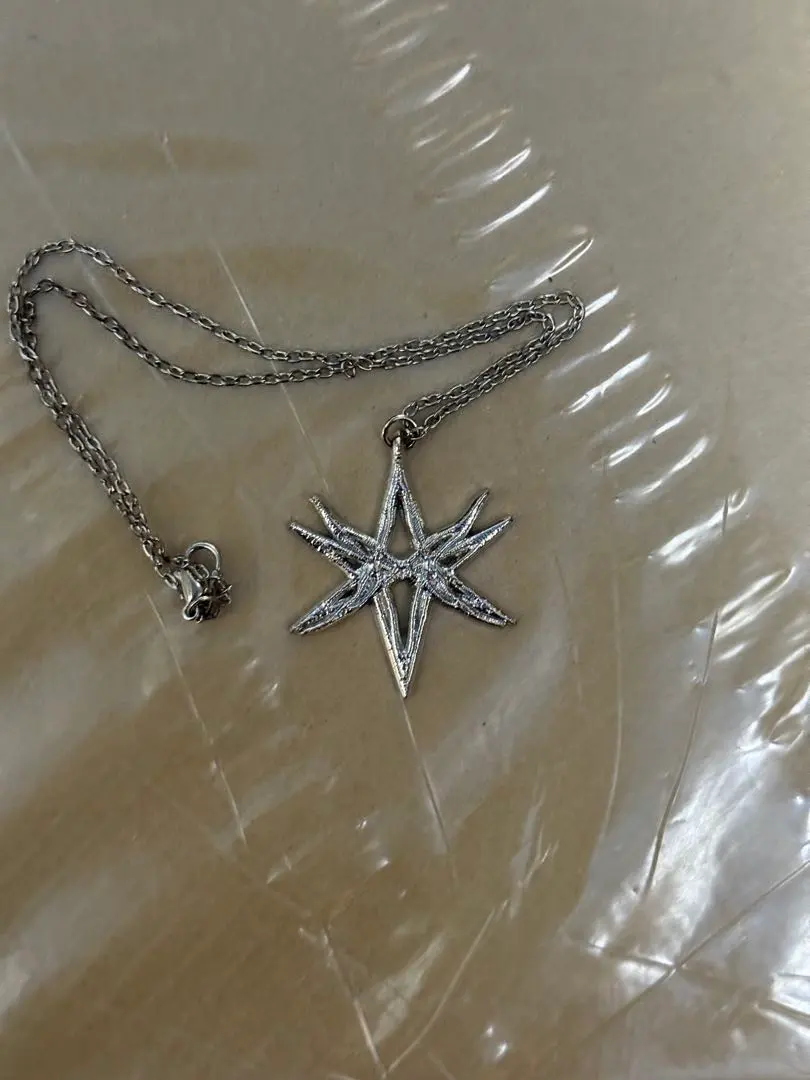 2026年最新】bring me the horizon ネックレスの人気アイテム - メルカリ