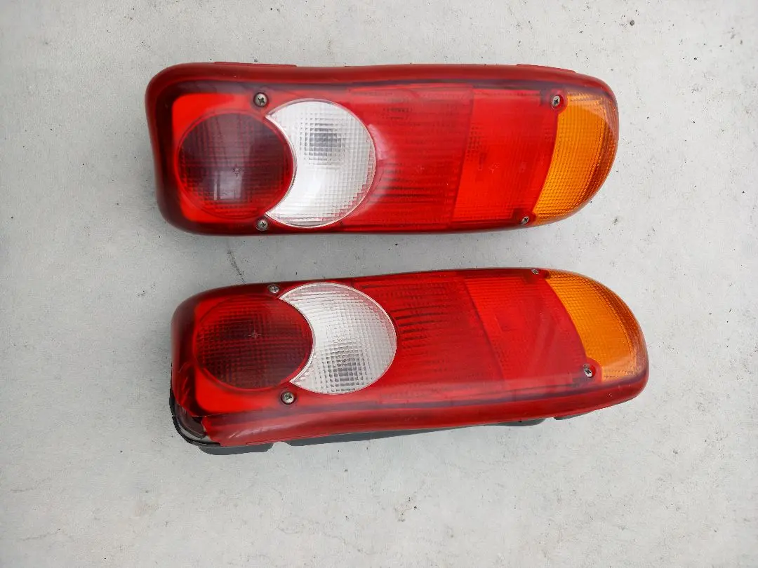 2026年最新】UD クオン 純正 LED テールランプの人気アイテム - メルカリ