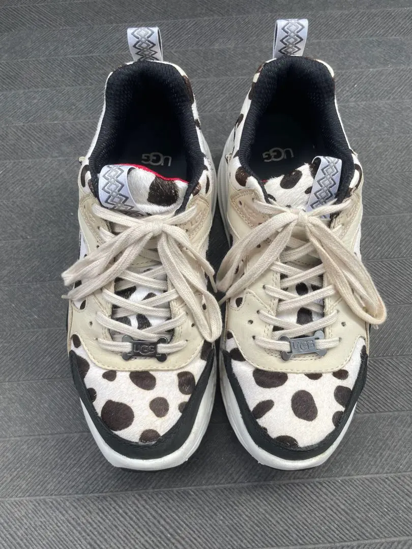 2026年最新】ugg スニーカー ダルメシアンの人気アイテム - メルカリ