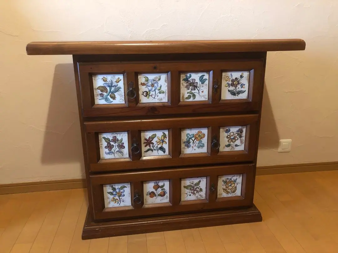 2026年最新】スペインタイル家具の人気アイテム - メルカリ