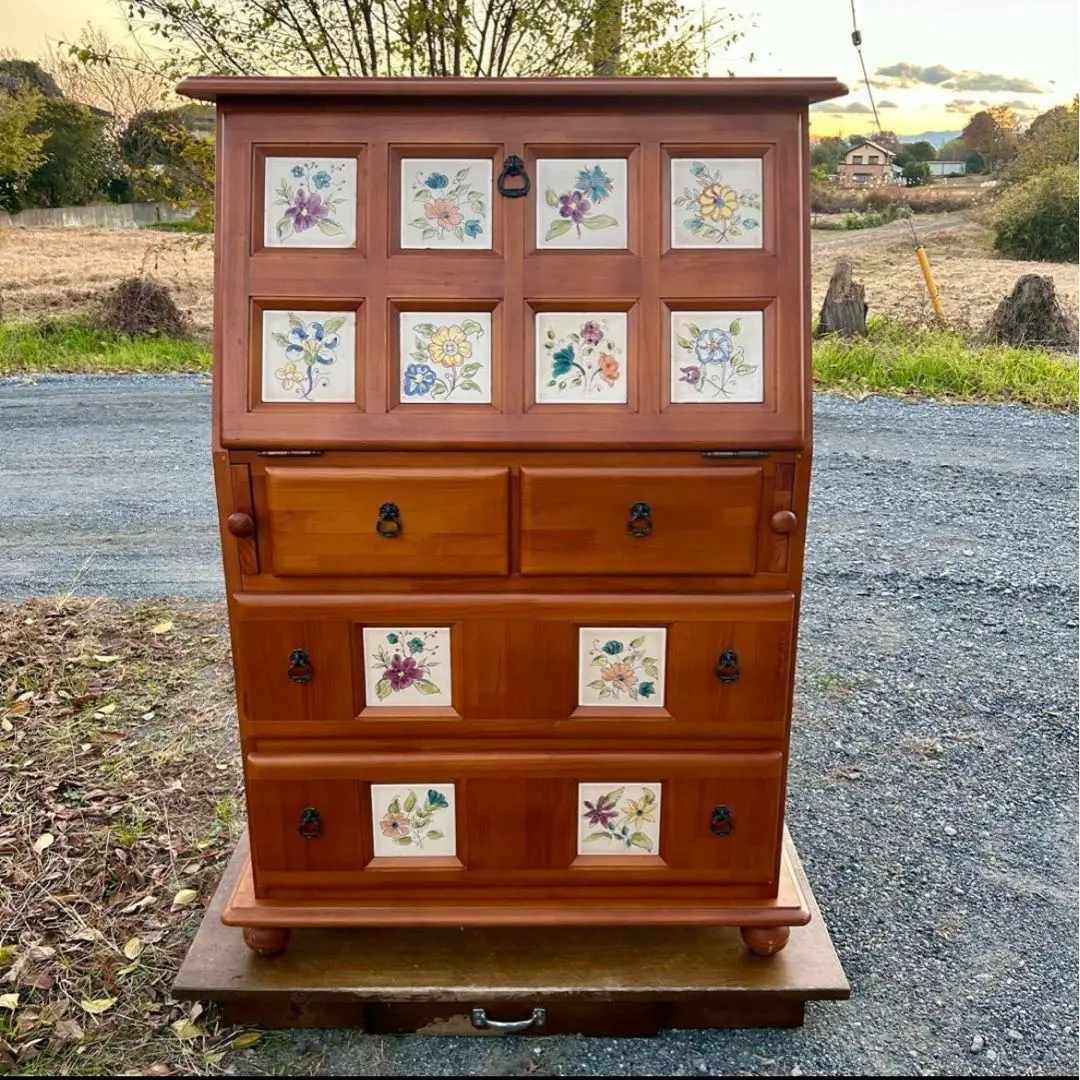 2026年最新】スペインタイル家具の人気アイテム - メルカリ