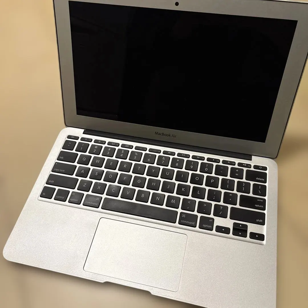 2026年最新】macbook air 11インチ 8gb i7の人気アイテム - メルカリ