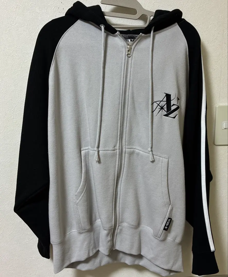 2026年最新】niziu パーカー awakeの人気アイテム - メルカリ