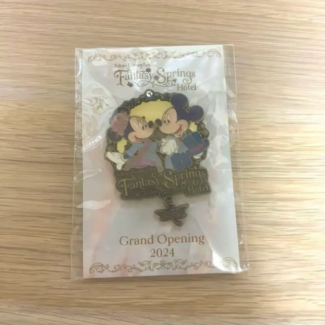 2026年最新】グランドシャトーピンバッチの人気アイテム - メルカリ