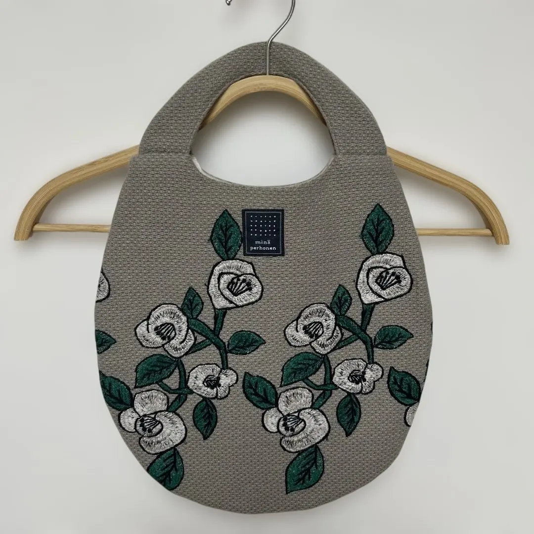 2026年最新】mina perhonen swing camelliaの人気アイテム - メルカリ