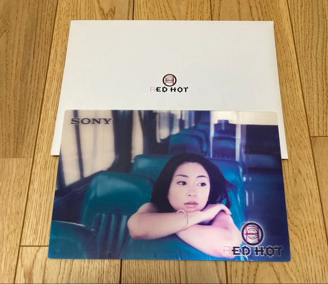 2026年最新】宇多田 red hotの人気アイテム - メルカリ