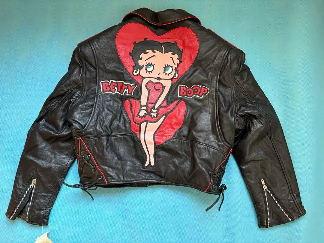 2026年最新】montana toonsの人気アイテム - メルカリ