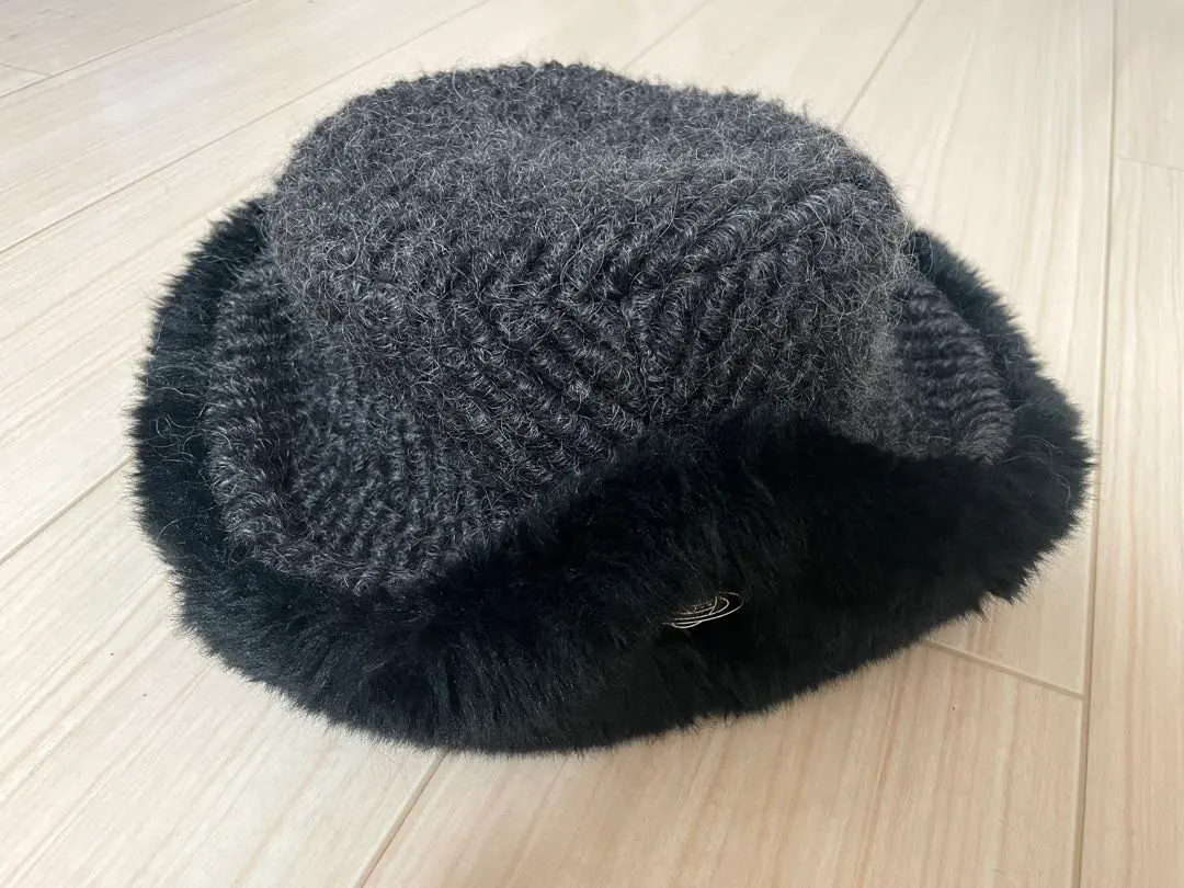 2026年最新】vivienne westwood ハット ボアの人気アイテム - メルカリ