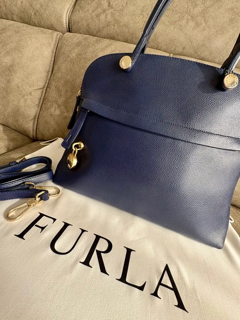 2026年最新】フルラ パイパー ネイビーの人気アイテム - メルカリ