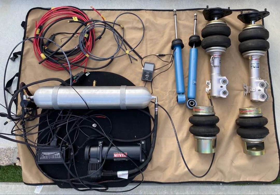 2026年最新】プリウス エアサスの人気アイテム - メルカリ