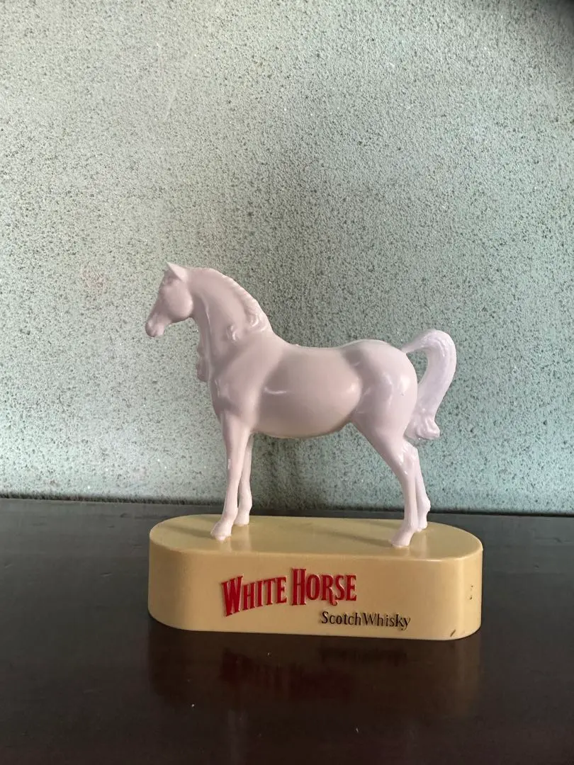 2026年最新】ホワイトホース 置物の人気アイテム - メルカリ