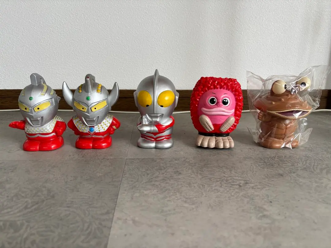 2026年最新】大和銀行 貯金箱 ウルトラマンの人気アイテム - メルカリ