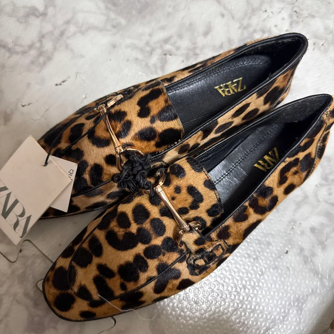 2026年最新】zara ローファー レオパードの人気アイテム - メルカリ